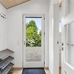 Hunlef - 400m From The Sea By Interhome *