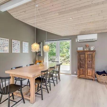 Hunlef - 400m From The Sea By Interhome
