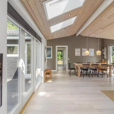 Hunlef - 400m From The Sea By Interhome Feriehus *